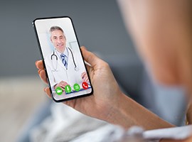 Find Doctors And Facilities Talking with a virtual doctor from mobile phone